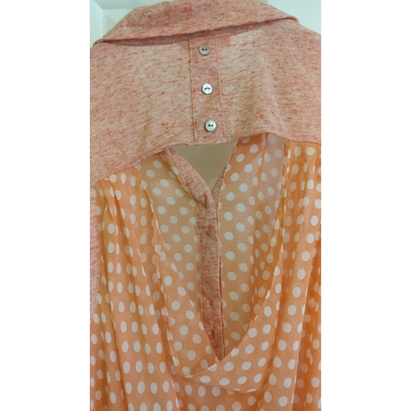 Double Zero Polka Dot Top - Picture 5 of 8